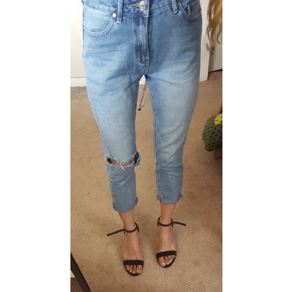 High retro vintage style boyfriend mom jeans